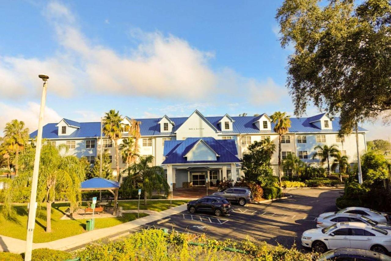 Seffner Inn And Suites Экстерьер фото