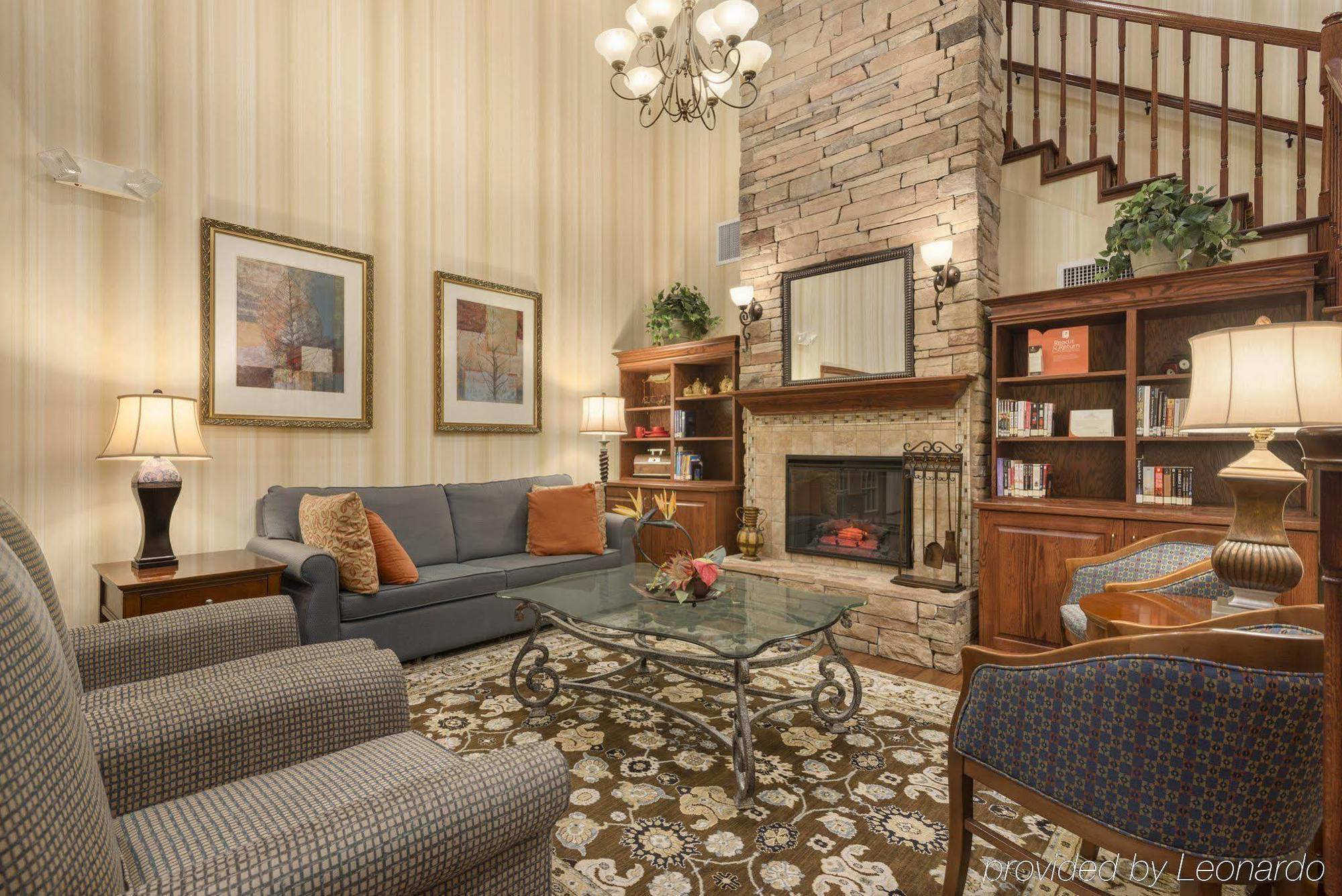 Seffner Inn And Suites Экстерьер фото