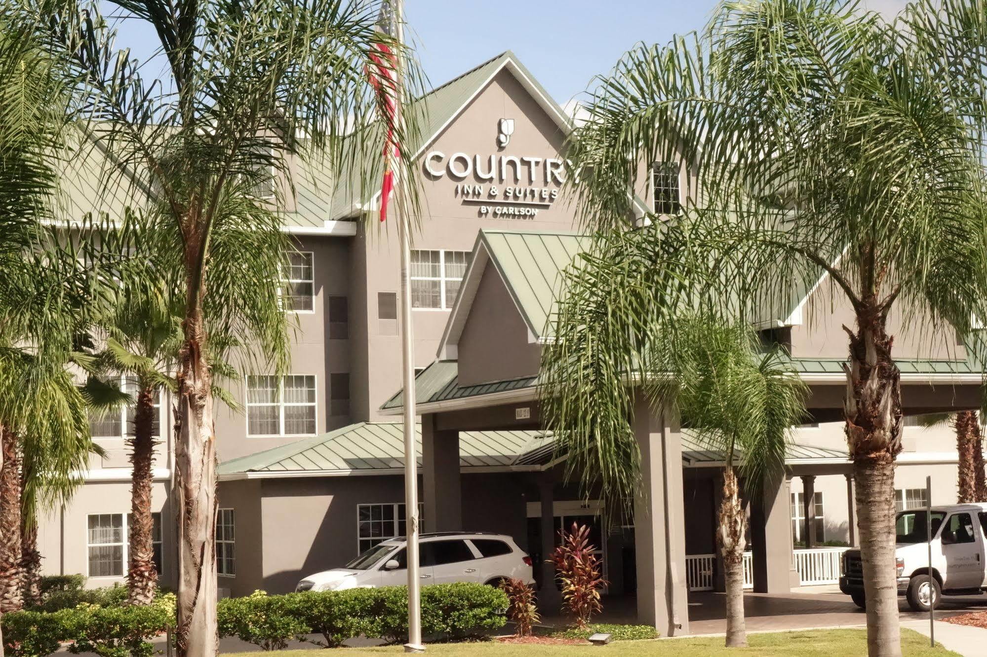 Seffner Inn And Suites Экстерьер фото